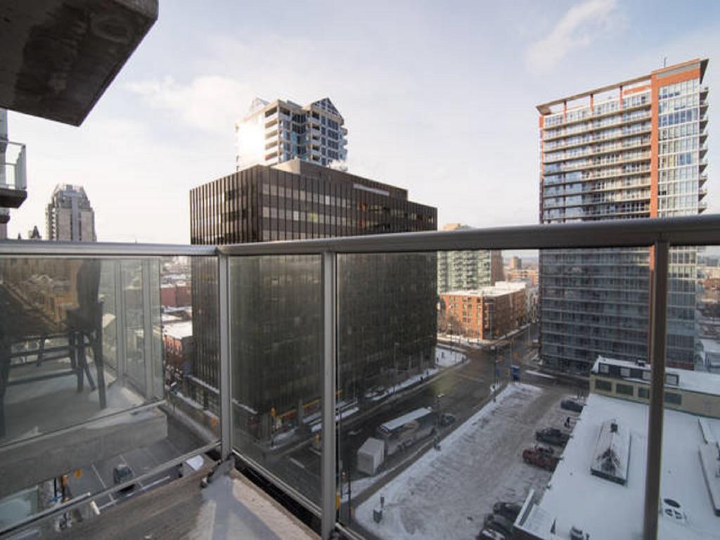 Nge - Rideau Street Apartment
