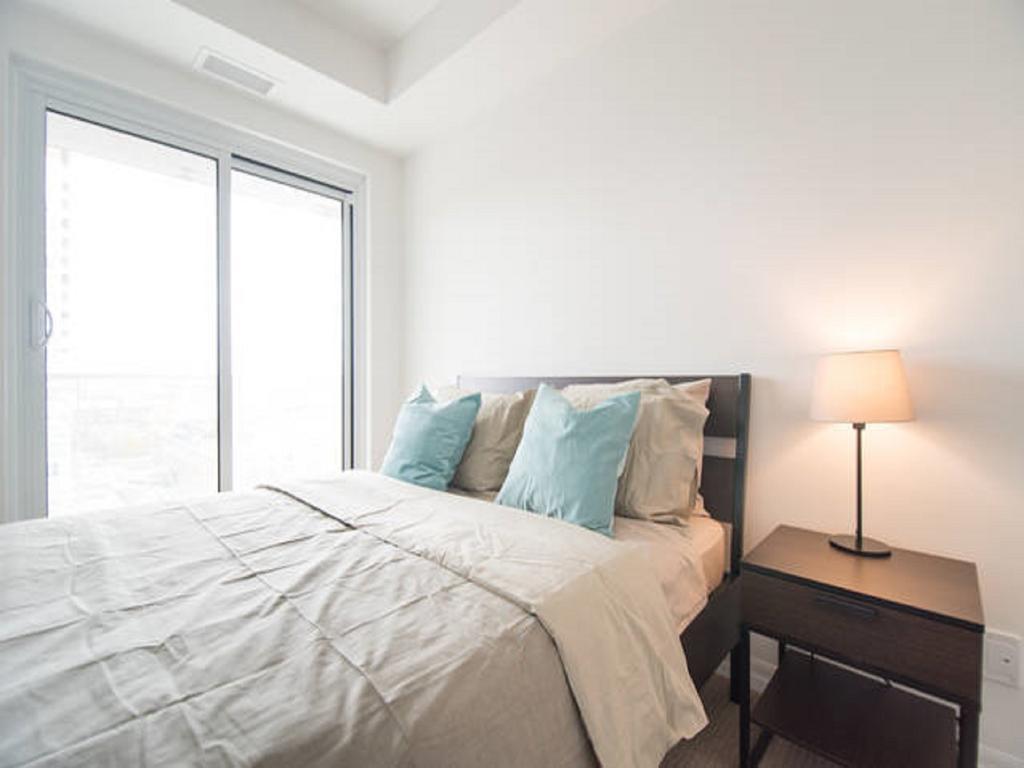 Nge - Rideau Street Apartment