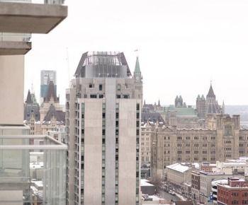 Nge - Rideau Street Ottawa